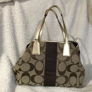 Authentic medium sized coach bag